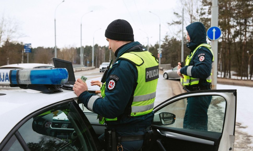 Vilniaus kelių policijos reidas Lizdeikos gatvėje