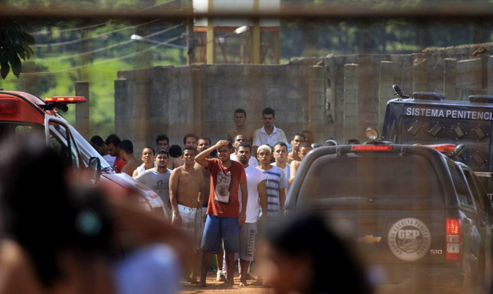 Brazilijoje per riaušes kalėjime žuvo mažiausiai devyni žmonės