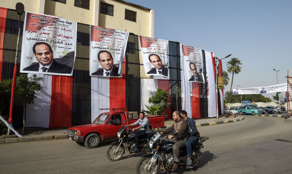 Abdelio Fattaho al Sisi rinkiminiai plakatai