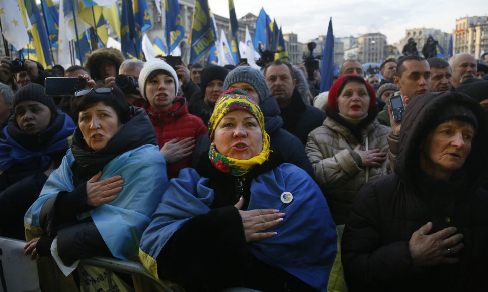 Kijeve vyksta akcija „Raudonos linijos Zelenskiui“