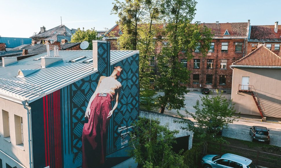 Dovana miestui – įamžinti Kauno kultūros simboliai ant pastatų sienų