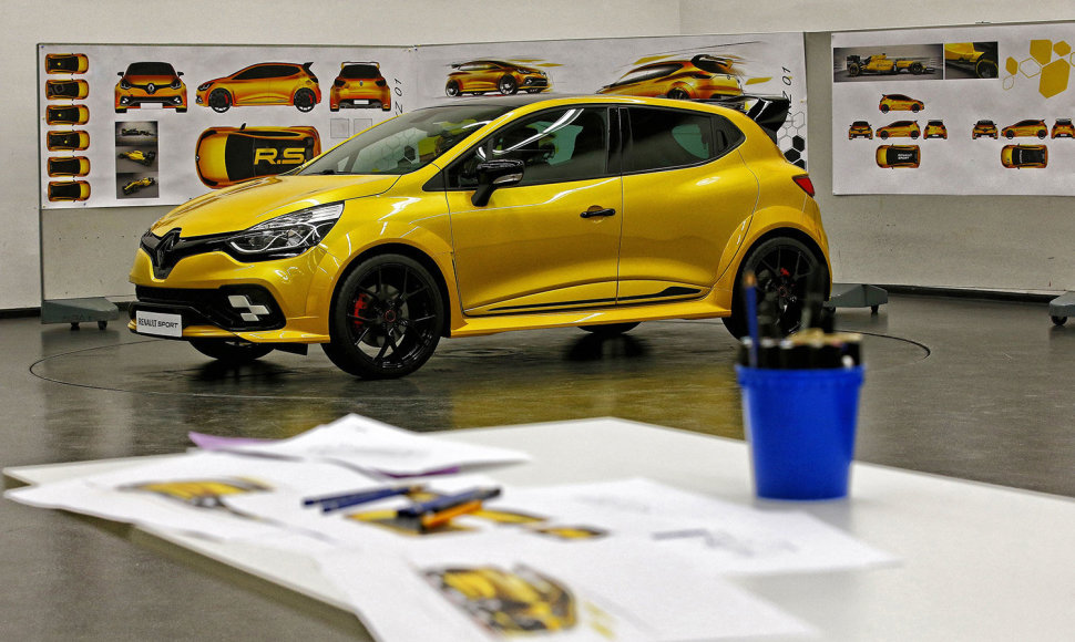 Koncepcinis „Renault Clio R.S.16“