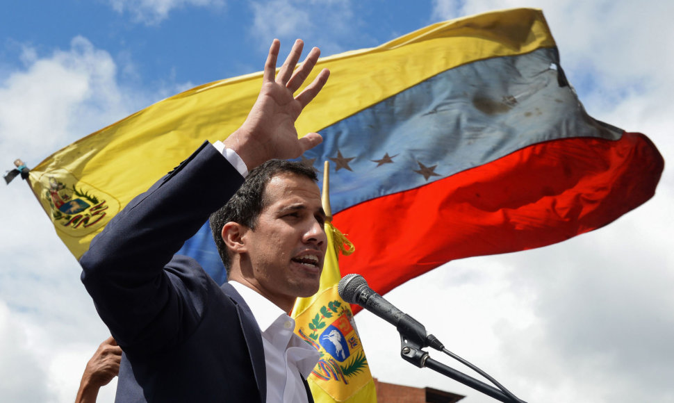 Venesuelos lyderiu pasiskelbęs Juanas Guaido