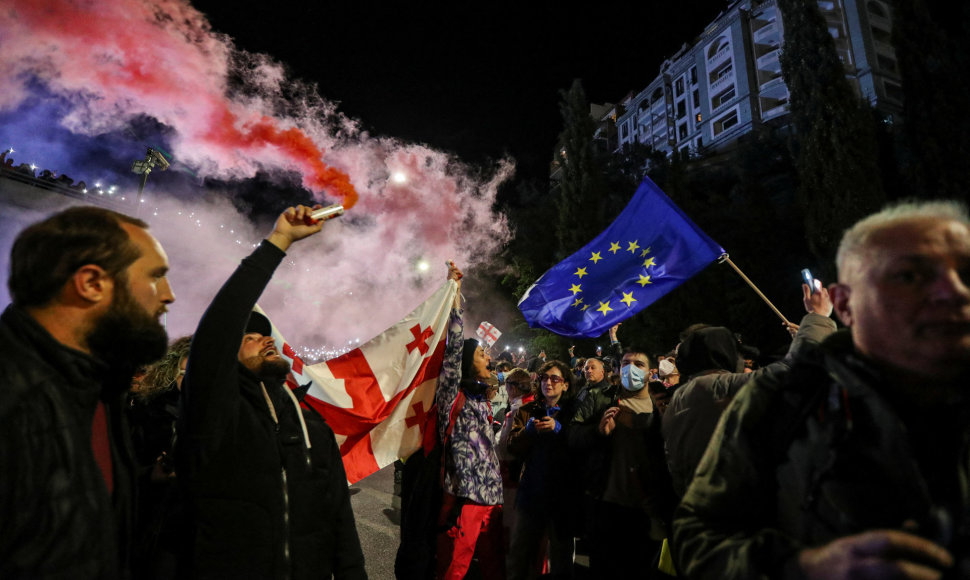 Priėmus užsienio agentų įstatymą – protestai Tbilisyje