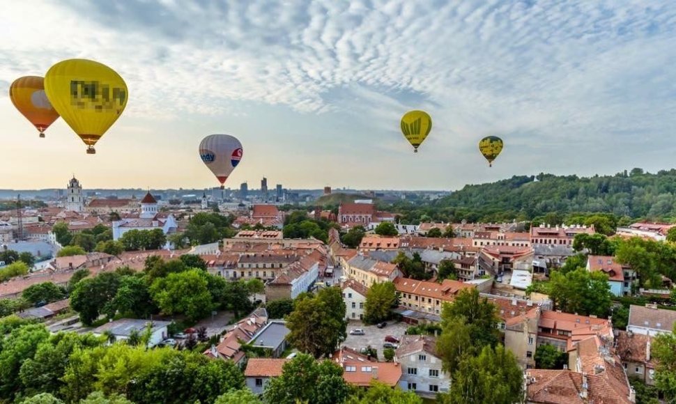 Per Lietuvą oro balionu
