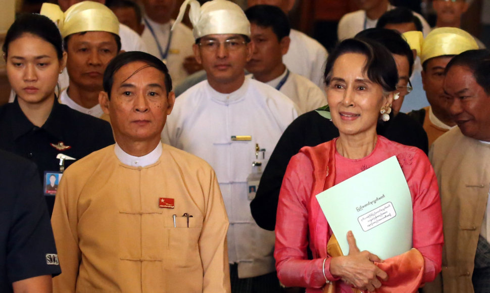  Winas Myintas ir Aung San Suu Kyi 