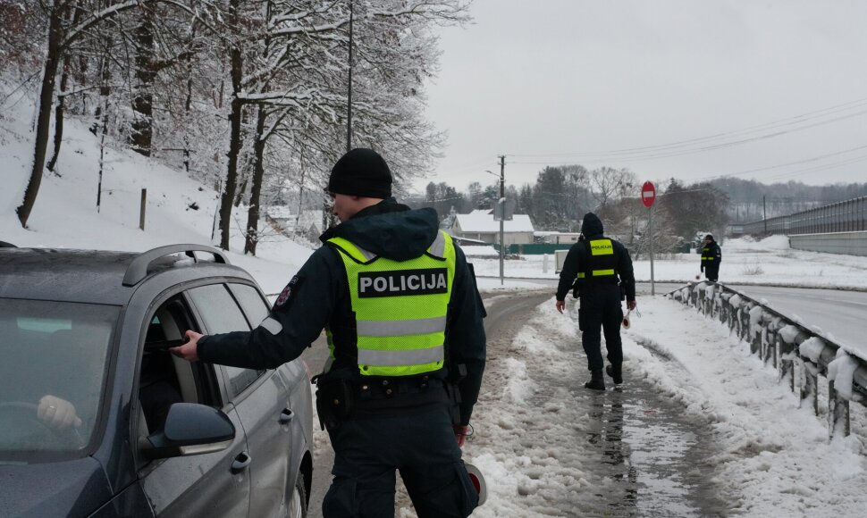 Kauno apskrities policijos patikros keliuose