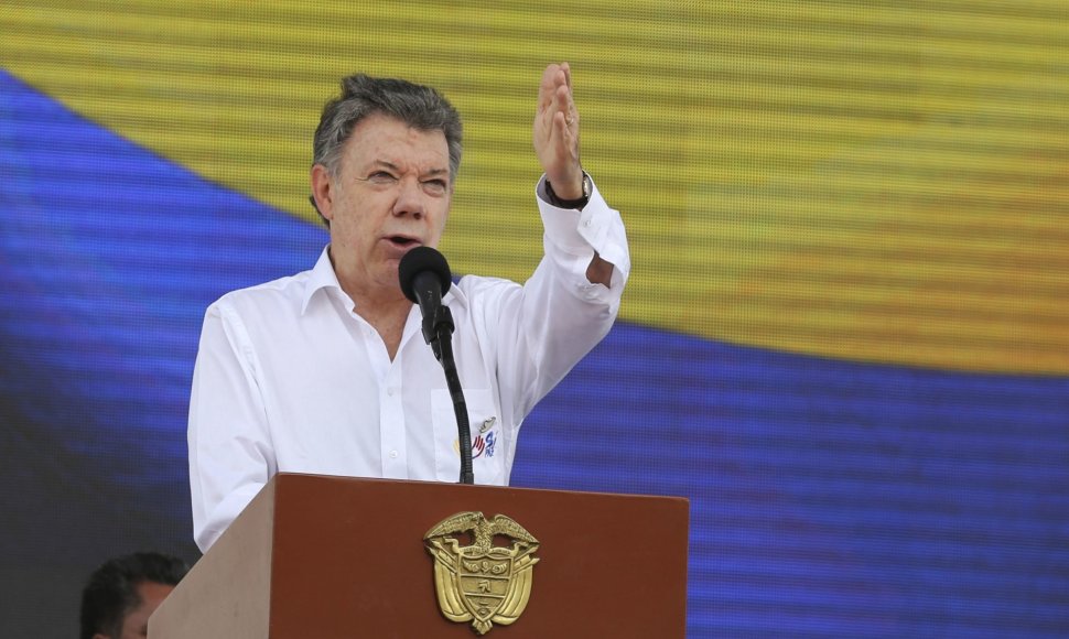 Juanui Manueliui Santosui premija skirta už pastangas nutraukti pusę šimtmečio Kolumbiją krečiantį konfliktą su sukilėlių grupuote FARC