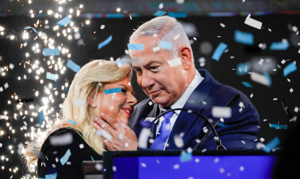 Benjaminas Netanyahu su žmona Sara