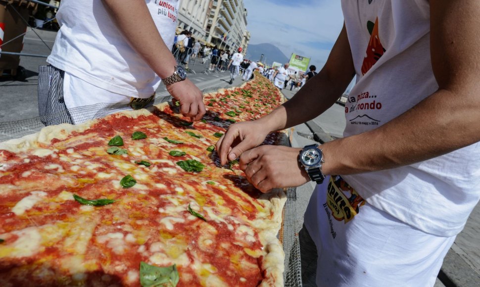 Neapolyje iškepta 2 km ilgio pica