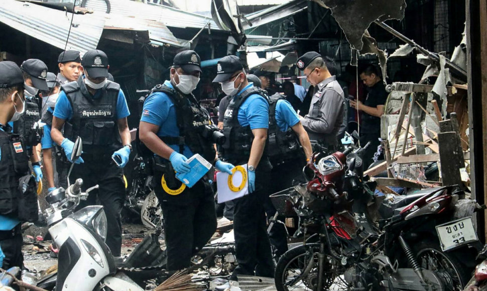 Tailando pietuose per sprogdinimą turguje žuvo trys žmonės, dar 22 sužeisti