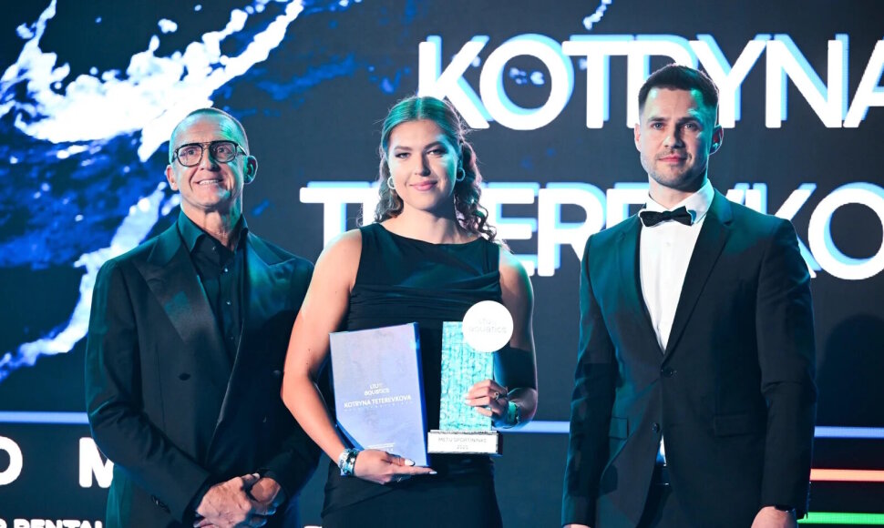 Martynas Tyla, Kotryna Teterevkova ir Justas Kalinauskas 