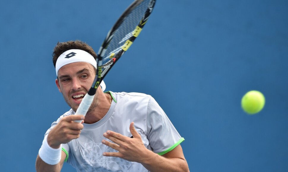 Marco Cecchinato