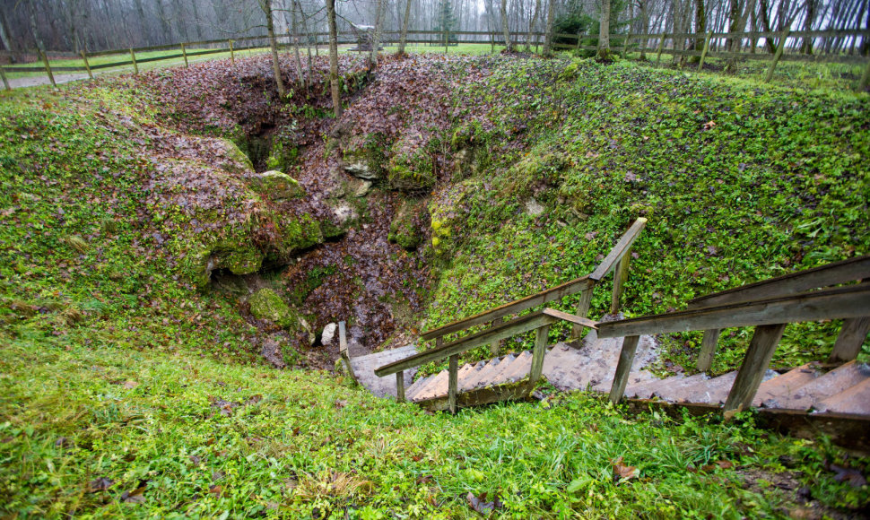 Biržų karstinis regionas