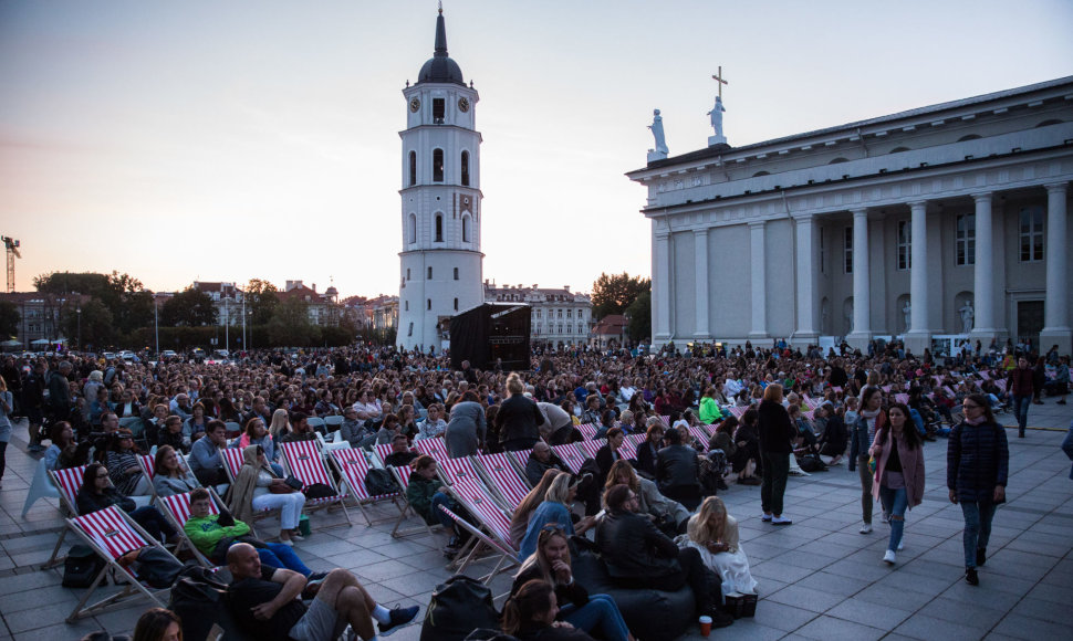 10-ojo „Kino po žvaigždėmis“ sezono atidarymas