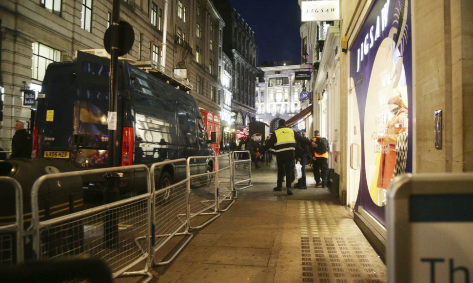 Londone evakuota Oksfordo žiedo metro stotis