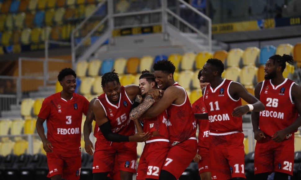 „Monaco“ krepšininkai švenčia pergalę Europos taurės pusfinalyje 