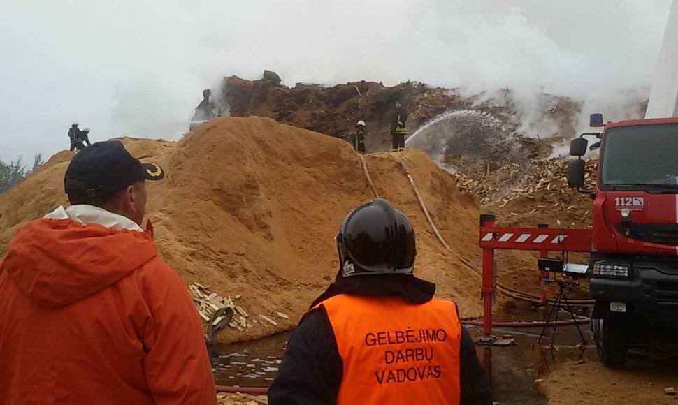 Gaisro gesinimas Radviliškyje, „Gairelitos“ įmonėje