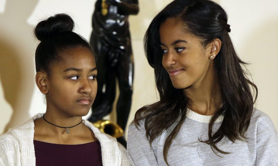 JAV prezidento Baracko Obamos dukros Sasha ir Malia