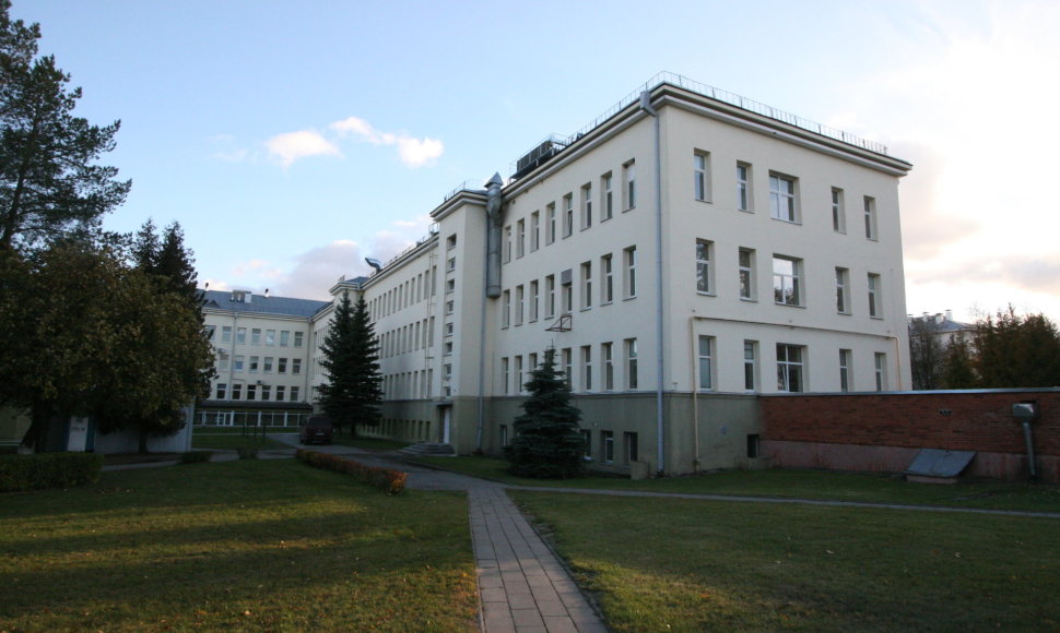 Šiaulių ligoninė liko be vadovų - juos sulaikė STT pareigūnai