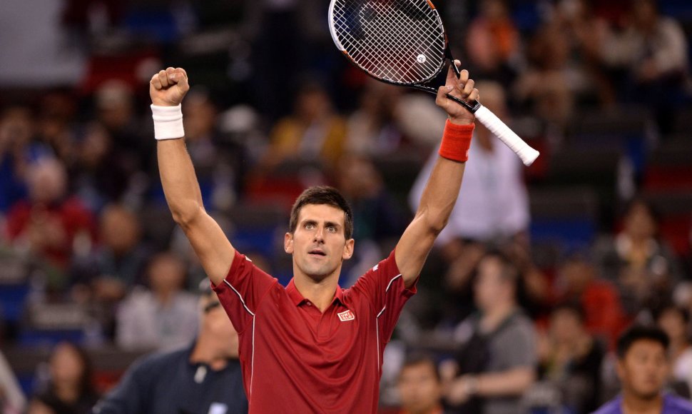 Novakas Džokovičius Kinijoje vykstančiose varžybose iškovojo 26-ą pergalę iš eilės