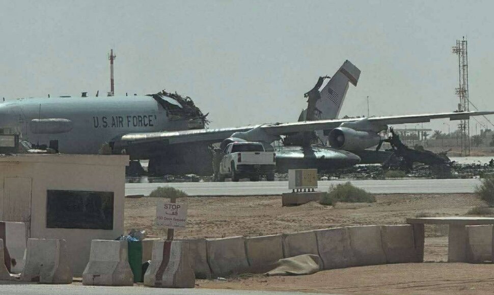 JAV orlaivis „E-3 Sentry“ bazėje Saudo Arabijoje