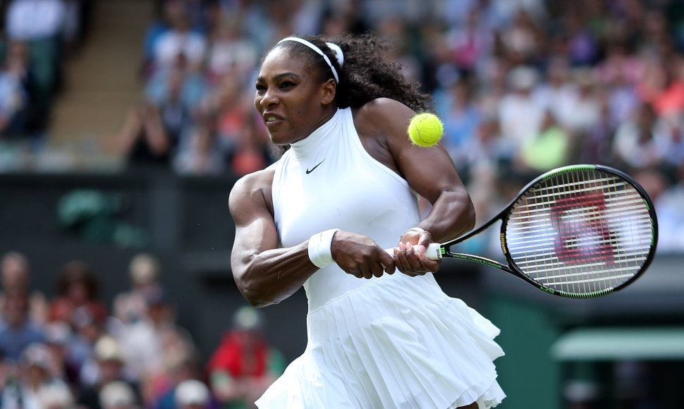 Serena Williams į Vimbldono pusfinalį pateko dešimtą kartą