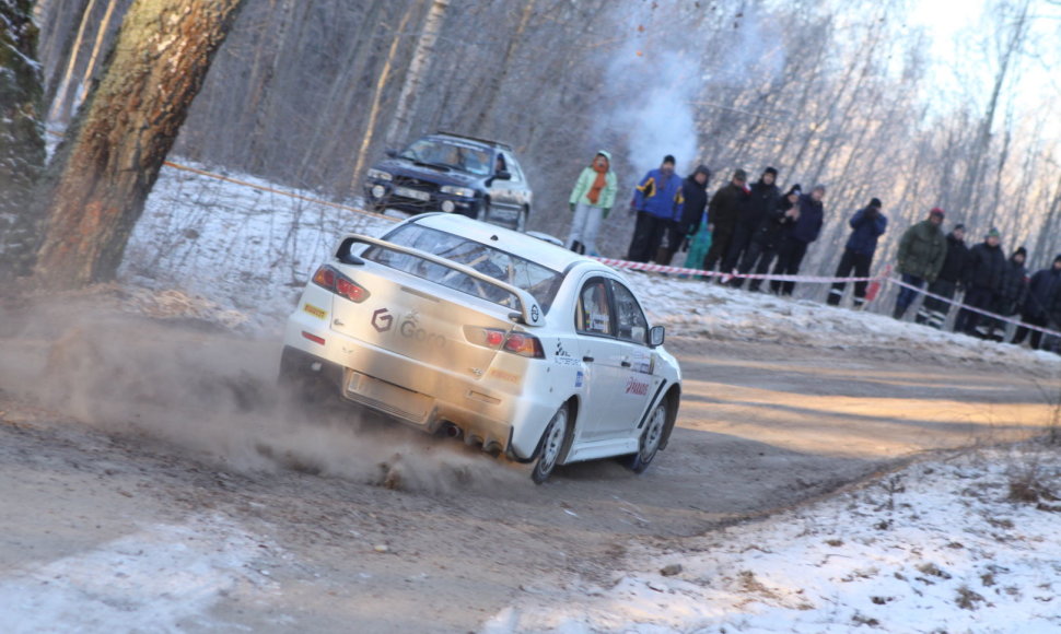 „Halls winter rally“ penktas-septintas greičio ruožai