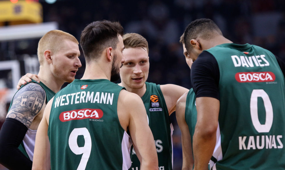 Kauno „Žalgiris“ įveikė Graikijoje „Olympiakos“ 72:68.