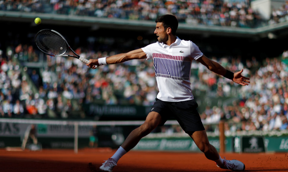 Novakas Džokovičius 11-ą kartą karjeroje pasiekė „Rolland Garros“ ketvirtfinalį