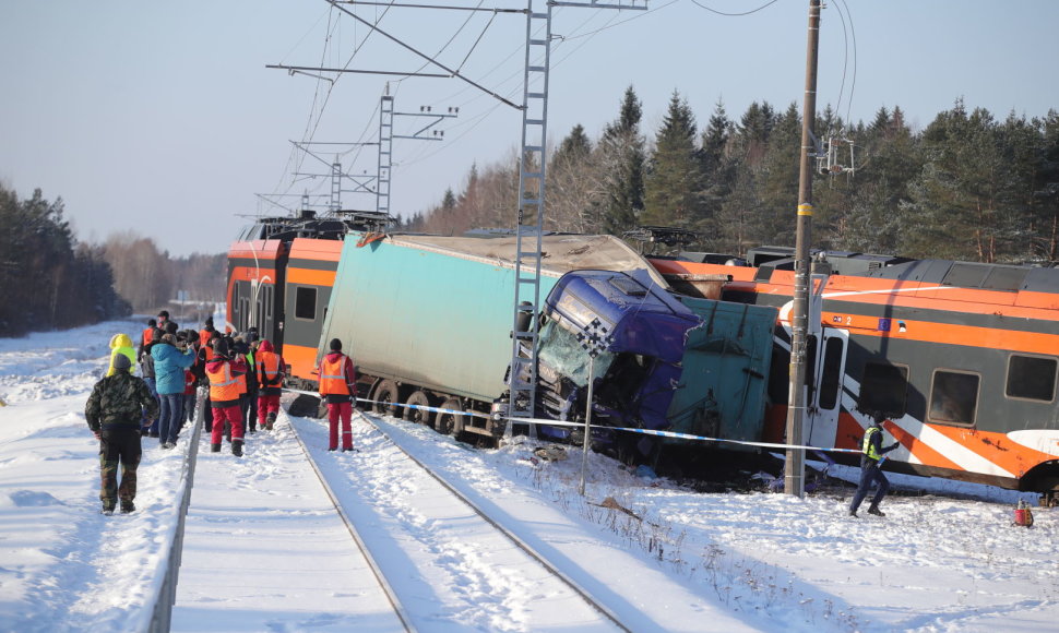 Traukinio ir sunkvežimio avarija Estijoje