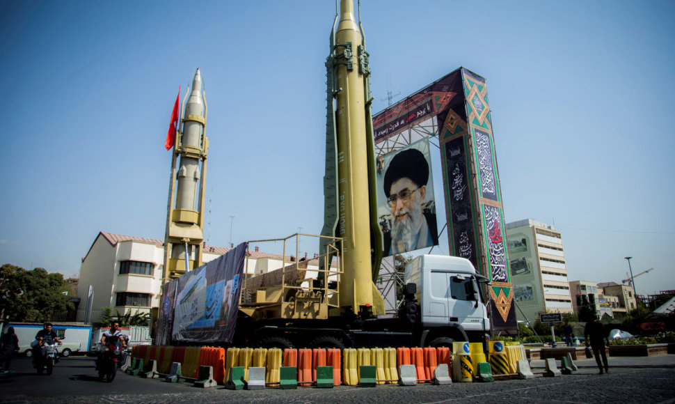 Iranas grasina pats atšaukti branduolinį susitarimą