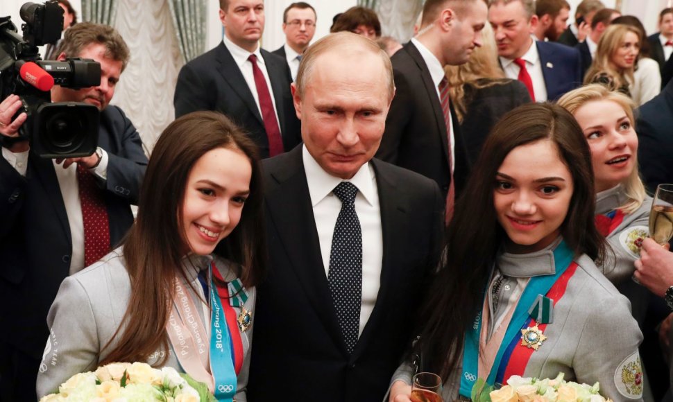 Alina Zagitova, Vladimiras Putinas ir Jevgenija Medvedeva