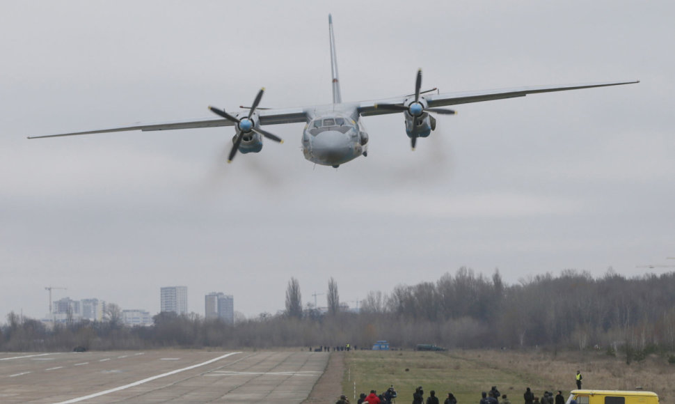 Lėktuvas „Antonov An-26“ 