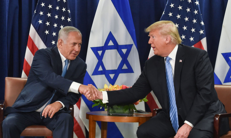 Benjaminas Netanyahu ir Donaldas Trumpas