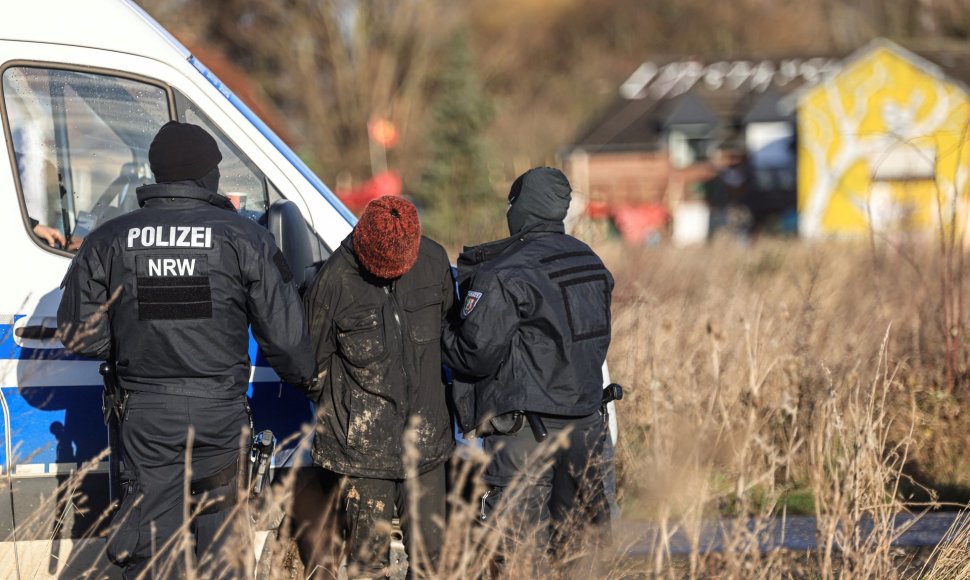 Vokietijos policija suėmė aktyvistą Liucerato kaimelyje