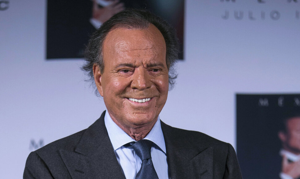 Julio Iglesias