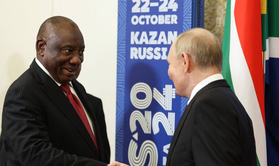 Cyrilas Ramaphosa ir Vladimiras Putinas