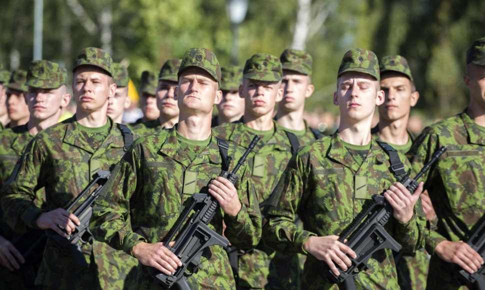 Klaipėdoje prisiekė pirmieji savanoriai