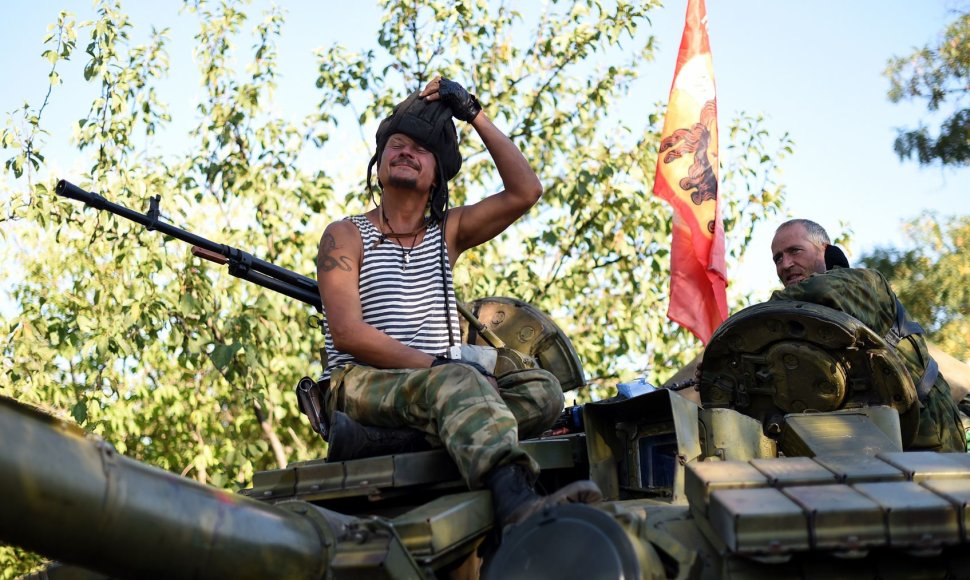 Prorusiški teroristai ant tanko T-64