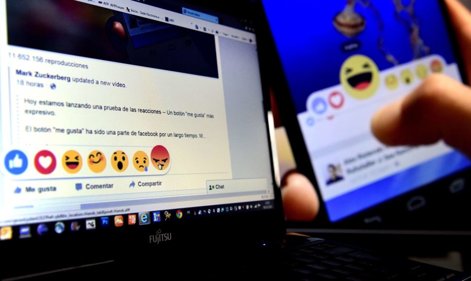 „Facebook“ emocijų ikonos