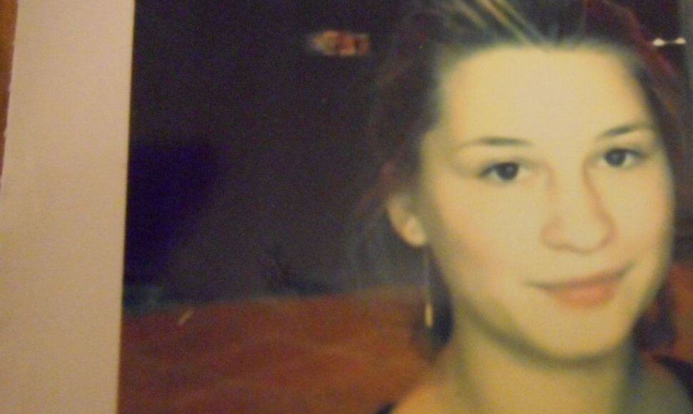 Policija ieško dingusios paauglės iš Jonavos rajono