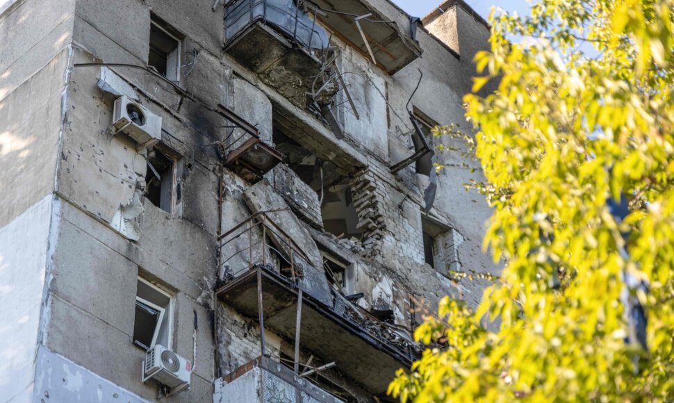 Apgadintas daugiabutis Odesoje / OLEKSANDR GIMANOV / AFP