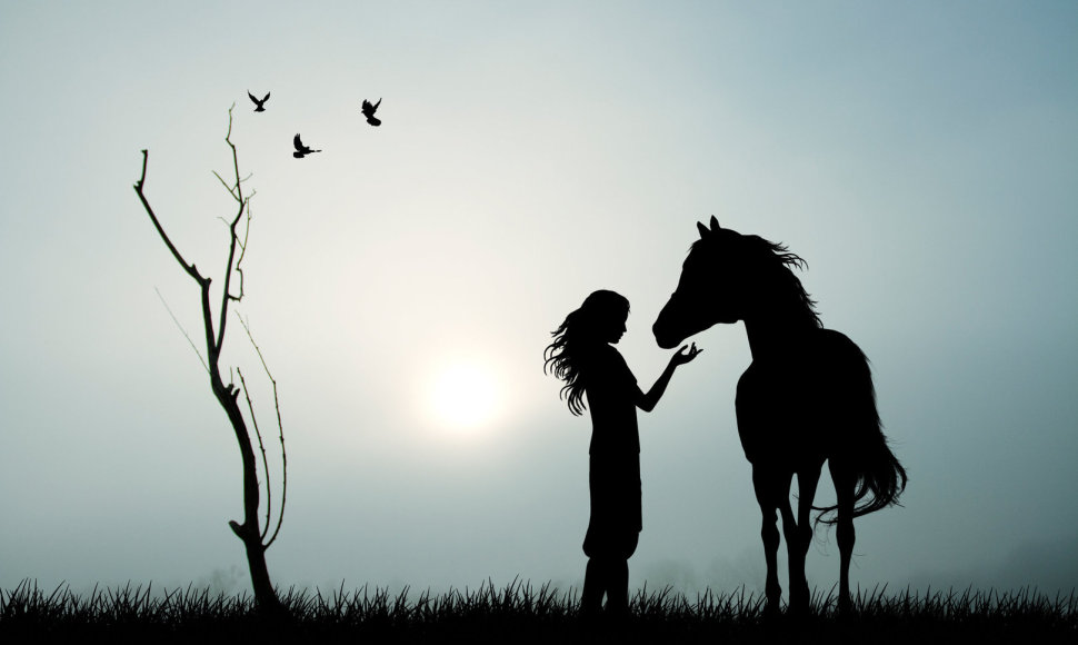 Mergina ir žirgas