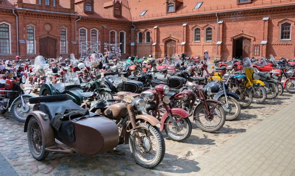 Senovinių motociklų sąskrydyje laukiama maždaug 100 dalyvių