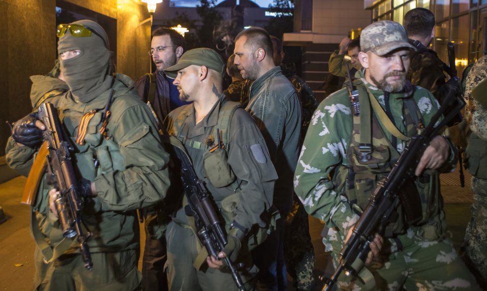 Vadinamieji savanoriai iš Rusijos Ukrainoje kariauja tik už pinigus