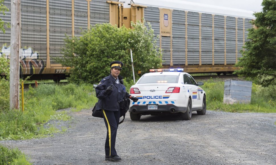 Prekinys traukinys Kanadoje nusinešė dviejų merginų gyvybes