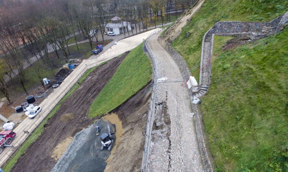 Nuošliaužių nuniokotas Gedimino kalnas