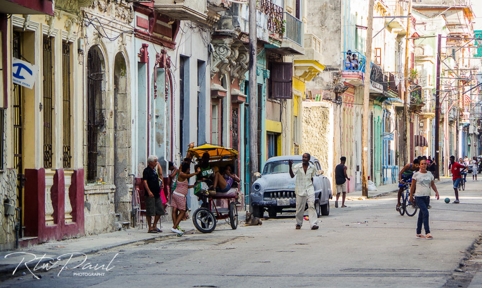 Kitokia Kuba. Havanos gatvių poetai