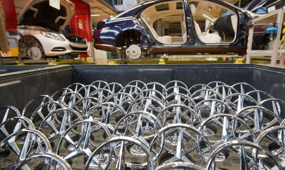 „Mercedes Benz“ gamykloje